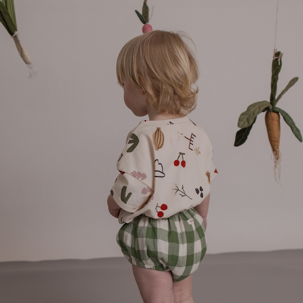 ミッドナイトワンピ黒人女の子